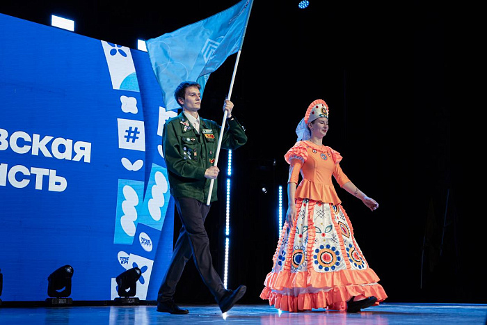 Студенческие отряды Кировской области отмечены на окружном слете