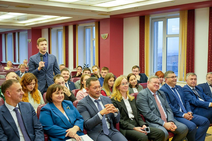 Кировская молодежь внесла предложения в проект закона «О первом рабочем месте»