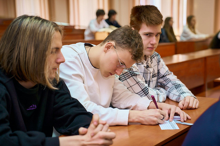 В Кировской области проходят этапы Интеллектуальной олимпиады ПФО