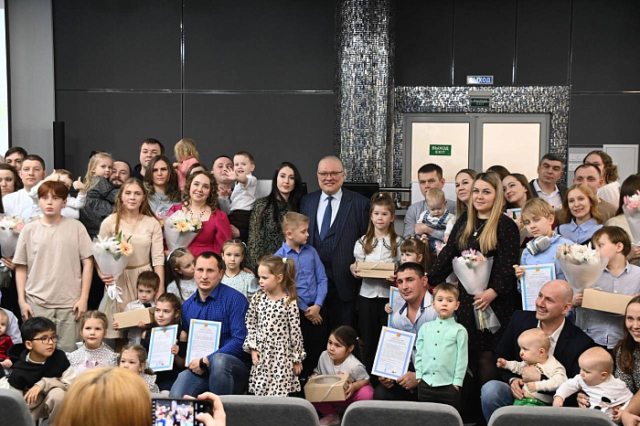 Молодым семьям участников СВО помогут улучшить жилищные условия